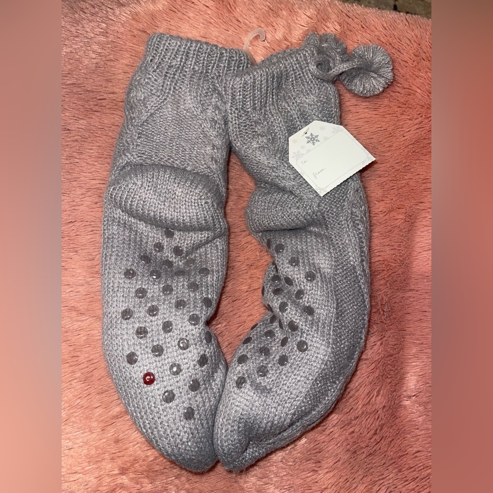 Women's Gray Knit Slipper Socks with Grips